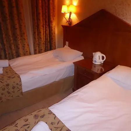 Hotel Port 3*