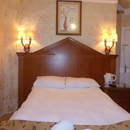 Port Κωνσταντινούπολη