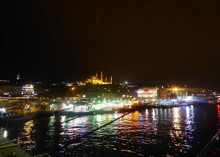 فندق Port