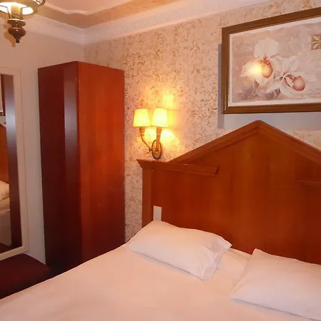 Szálloda Port 3*