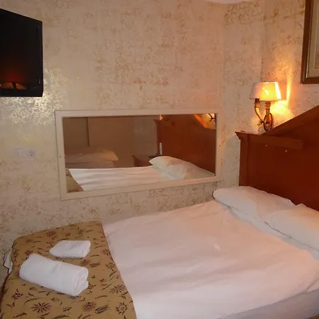Port Hotell