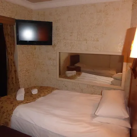 Port Hotell